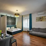 Garden Апартаменти Еґер