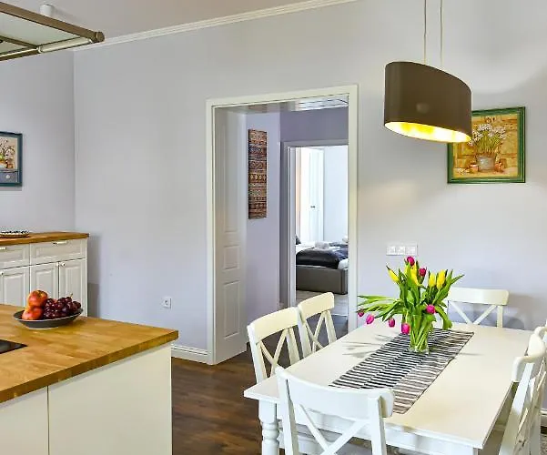 Апартаменти Garden *